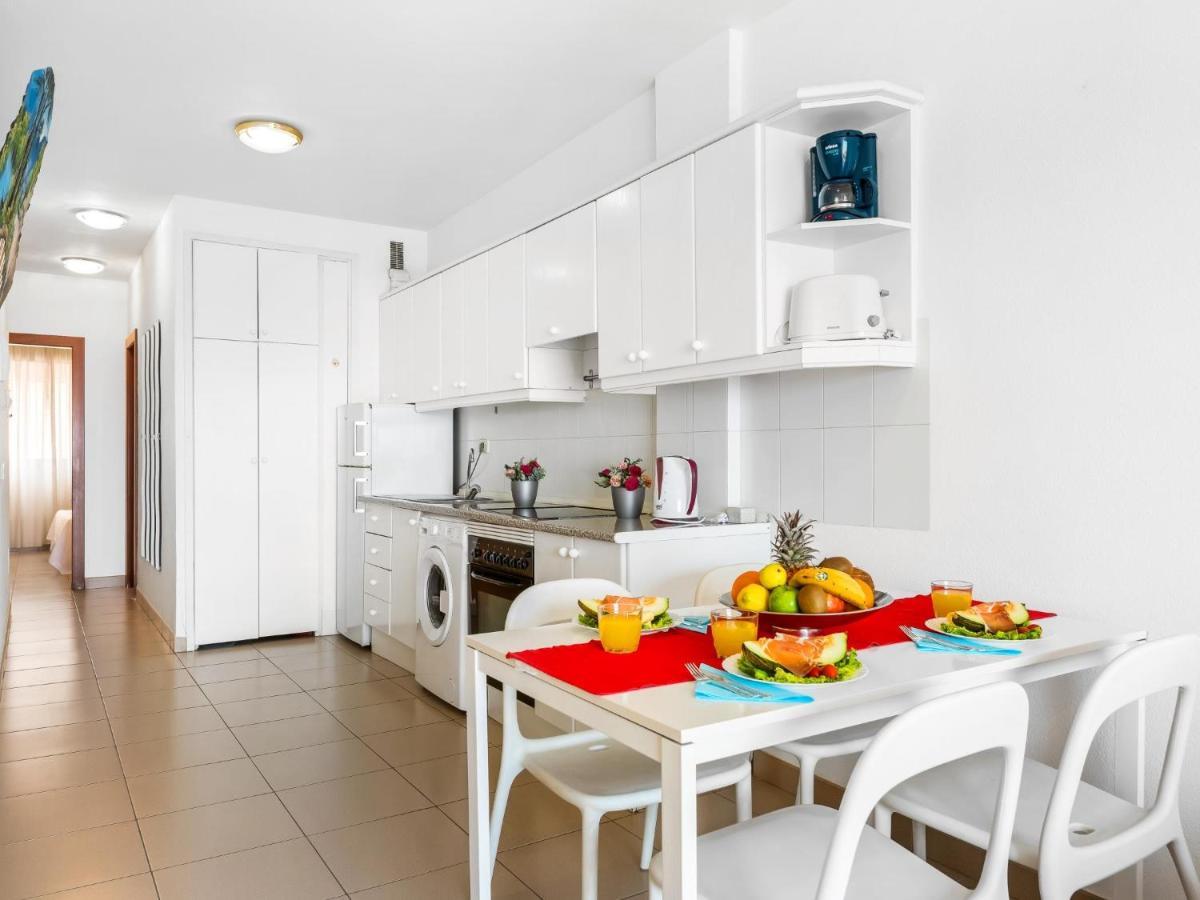 1 1 Beautiful Seafront With Balcony And Wifi Los Cristianos (Tenerife) Exterior foto